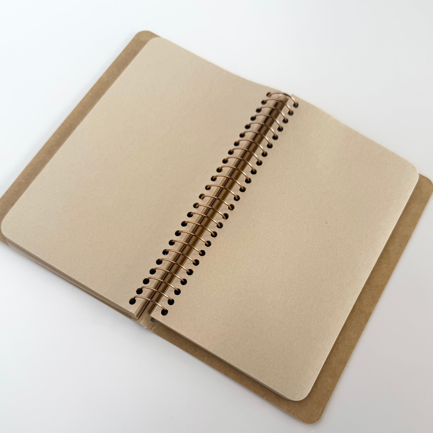 TRAVELER'S COMPANY | A6 SLIM BLANK DW KRAFT PAPER
