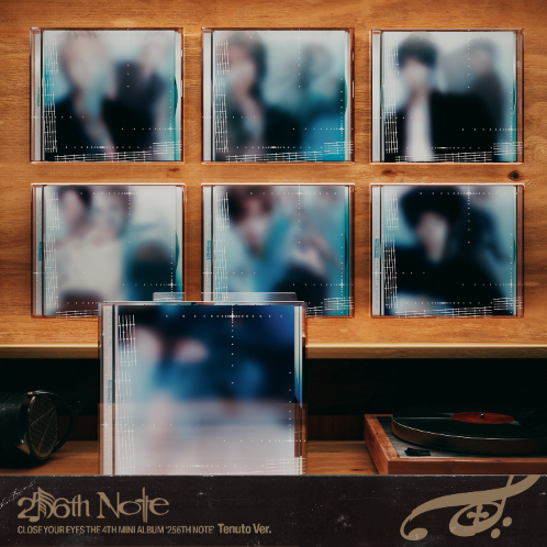 A music album package and six matching photo panels displayed on a wooden shelf, with a record player below and the text '20th Note' and 'Close Your Eyes The 4th Mini Album 20th Note Tenuto Ver.' visible.