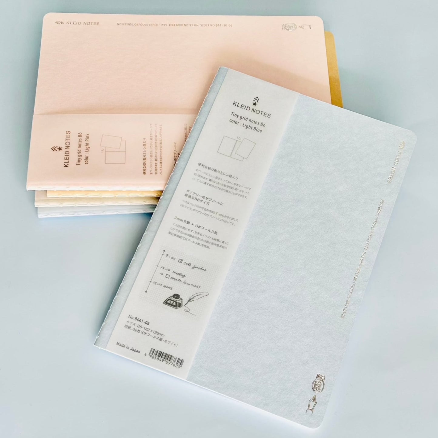 Kleid Tiny Grid Notes Notebook - B6 - 2 mm Graph