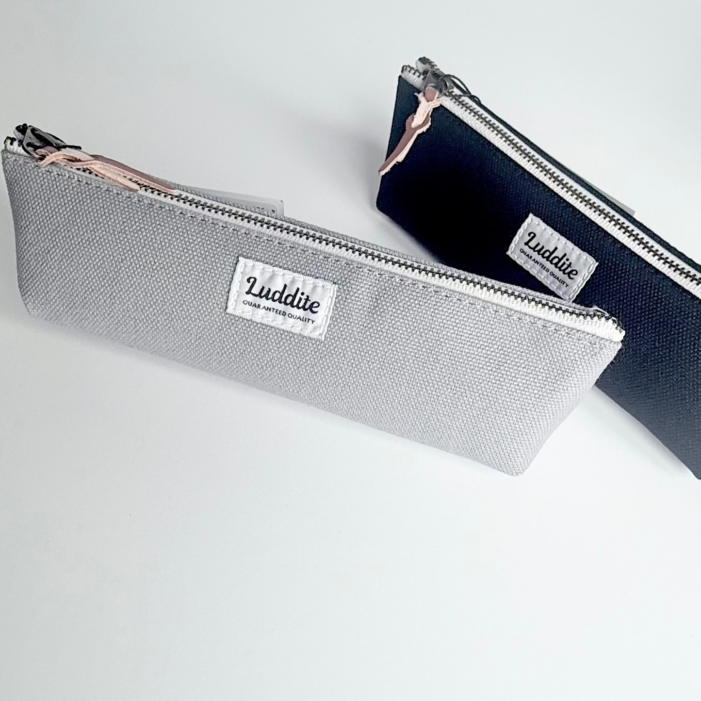 NO.8 CANVAS BOAT PEN CASE
