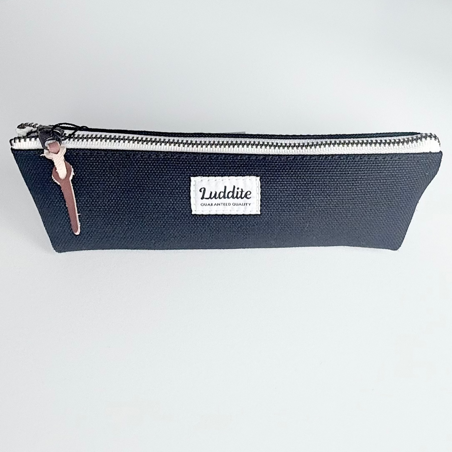 NO.8 CANVAS BOAT PEN CASE